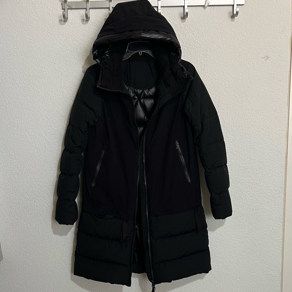 Lululemon Cold As Fluff Black Hooded Parka *Subzero 5 Pocket Size 6 - Picture 13 of 16